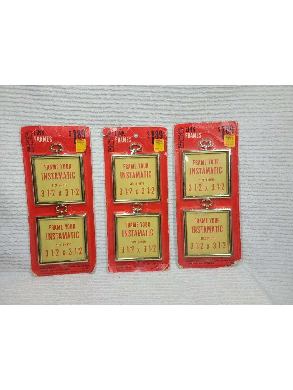 Vtg 70s Photo Frames Instamatic Square Gold Plastic Chain Link NOS On Card